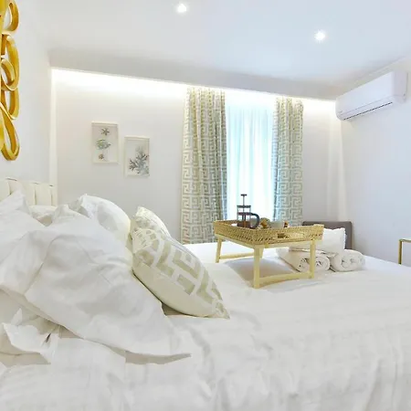 Mar Luxury * Corfu (city)