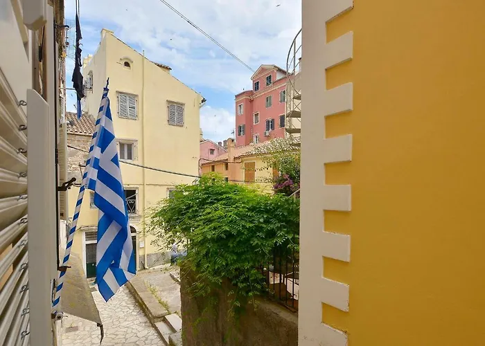 Mar Luxury * Corfu (city)